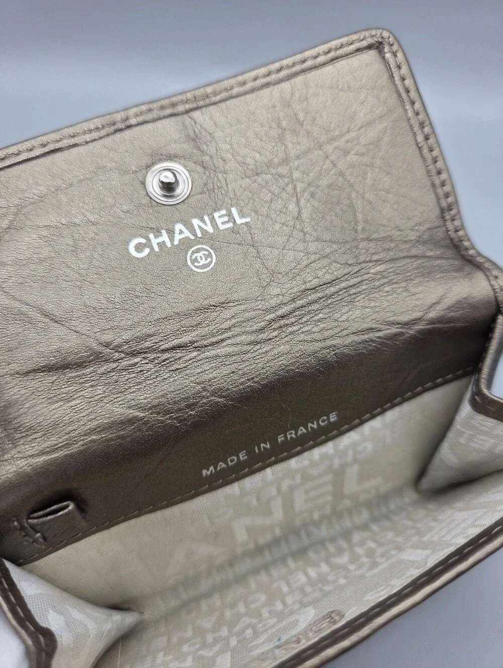 CHANEL description elegant